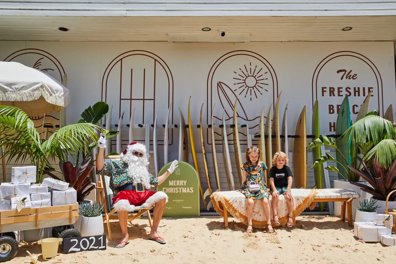 Salty Santa at Harbord Hotel